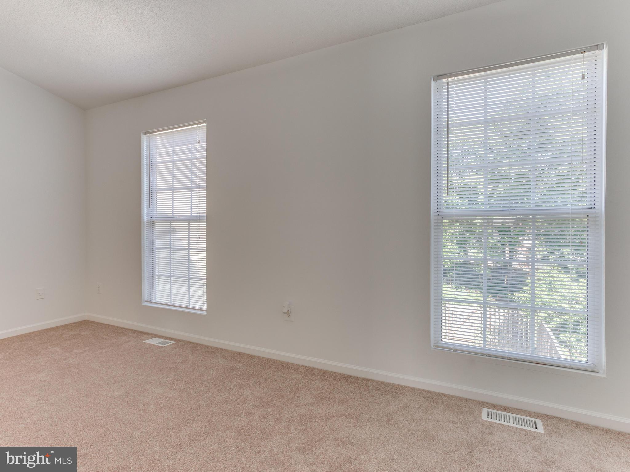 124 Carnaby Way Northeast Leesburg, VA 20176 - Photo 14 of 25 Bedroom