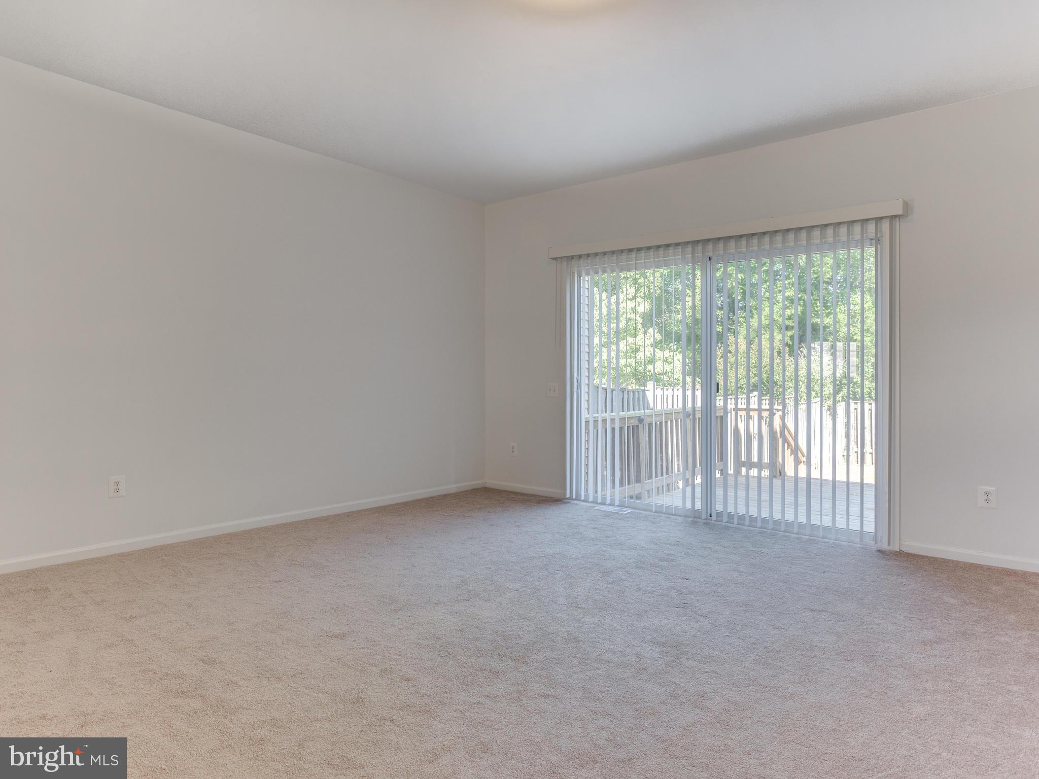 124 Carnaby Way Northeast Leesburg, VA 20176 - Photo 6 of 25 Dining Room