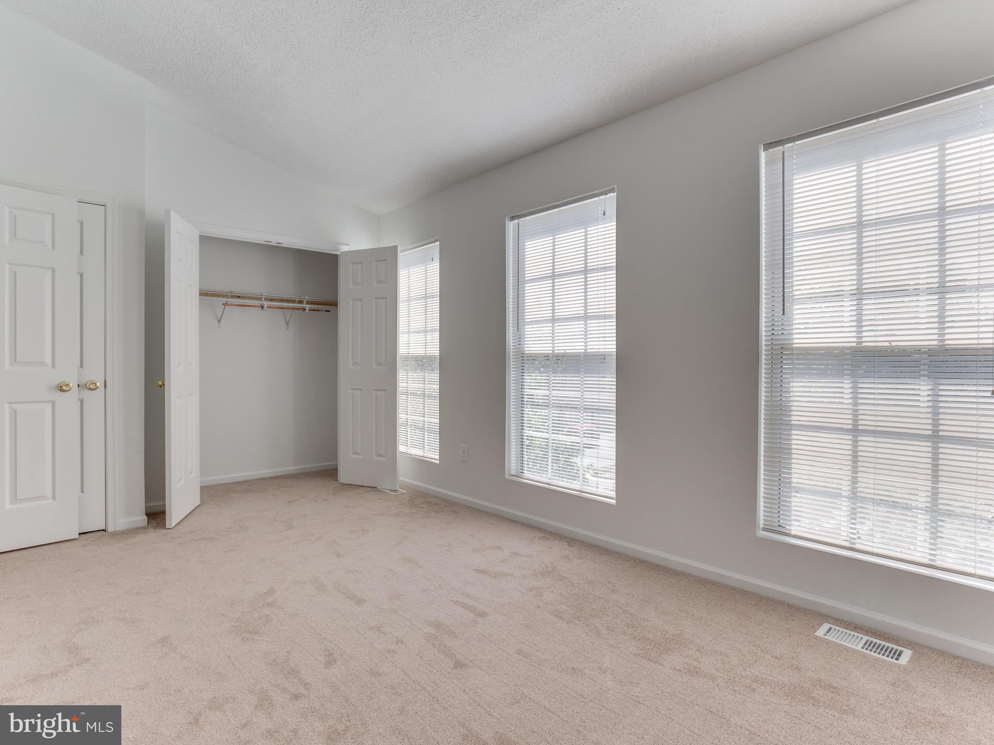 124 Carnaby Way Northeast Leesburg, VA 20176 - Photo 9 of 25 Bedroom (Master)