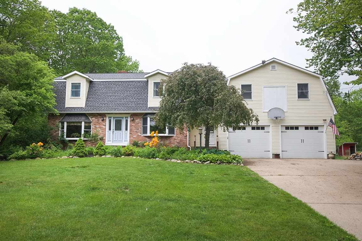 152 Merrill Road Candia, NH 03034 - Photo 1 of 37 Gallery Image 1
