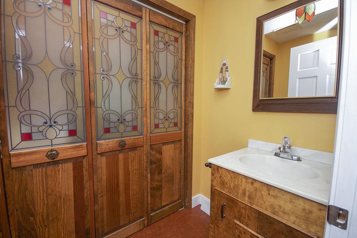 152 Merrill Road Candia, NH 03034 - Photo 13 of 37 Gallery Image 13