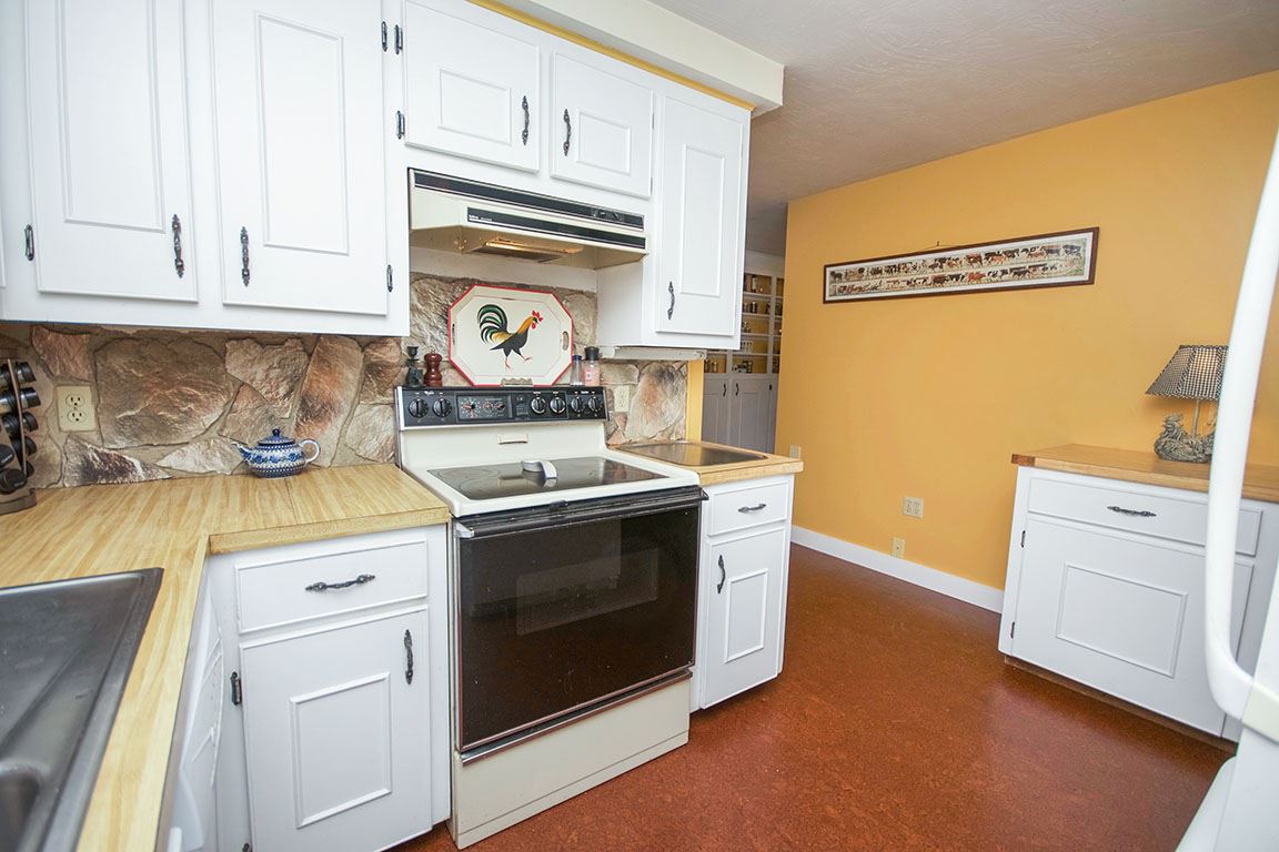 152 Merrill Road Candia, NH 03034 - Photo 7 of 37 Gallery Image 7
