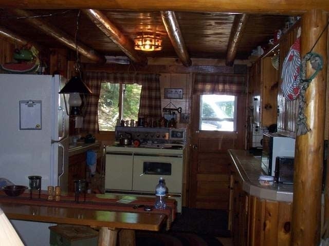 N6213 High Point Road White Lake, WI 54491 - Photo 4 of 15 Gallery Image 4