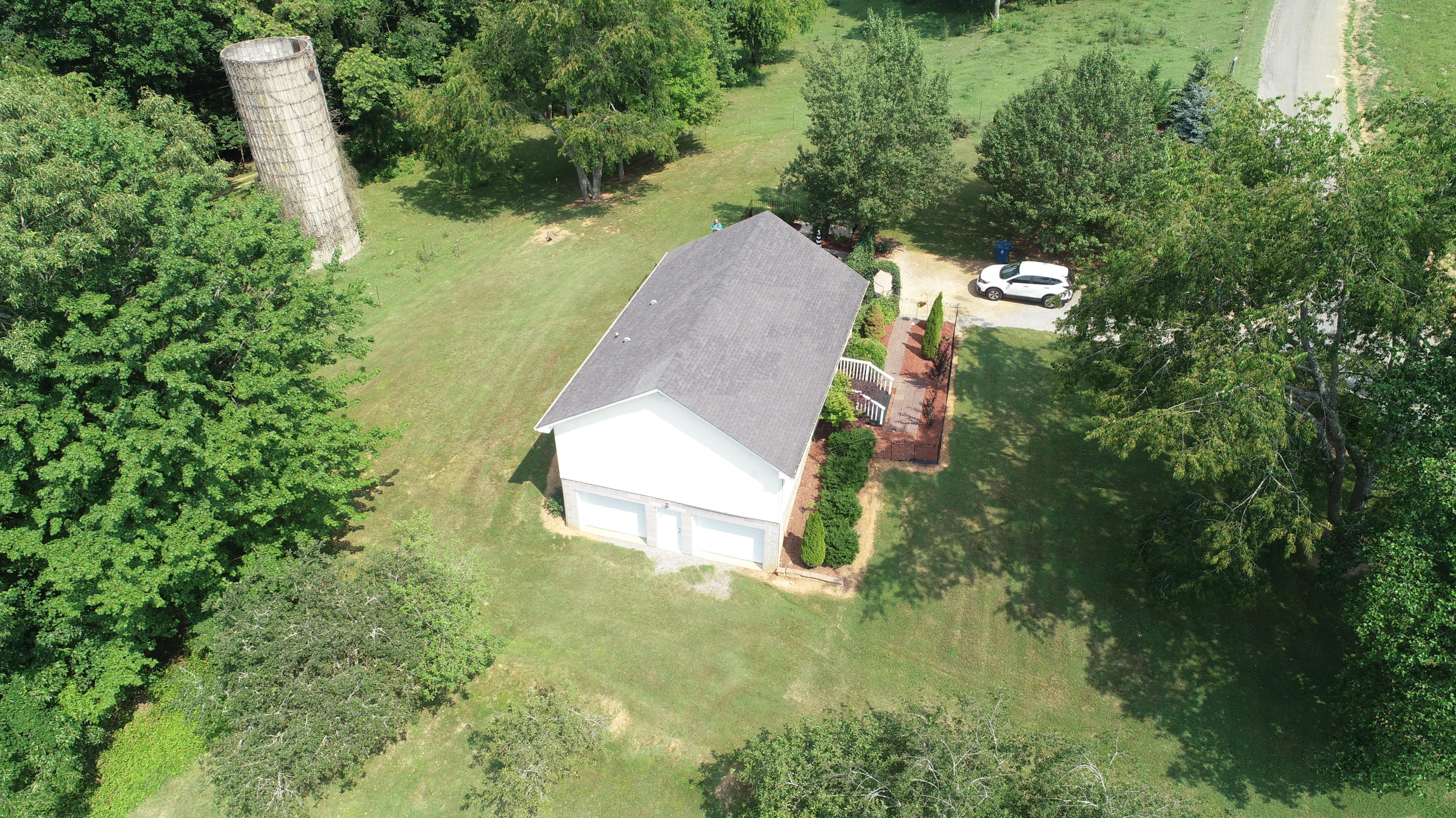 201 Cobb Road Surgoinsville, TN 37873 - Photo 38 of 39 Drone Basement