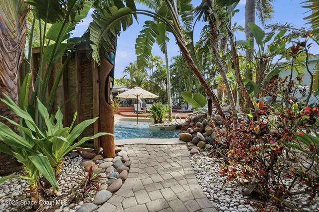 $795,000 | 930 South Atlantic Avenue, Cocoa Beach, FL 32931