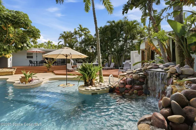 $795,000 | 930 South Atlantic Avenue, Cocoa Beach, FL 32931