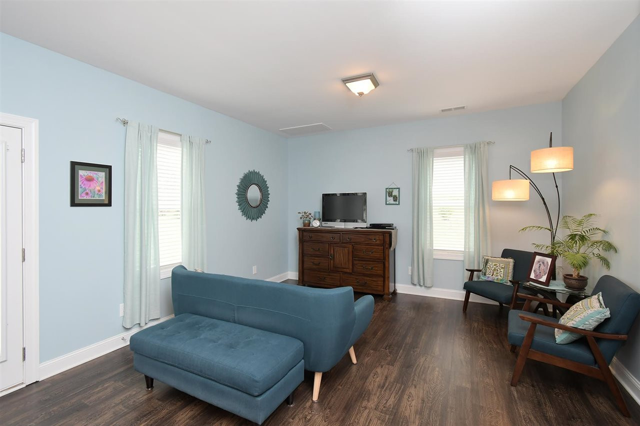 1009 Silver Farm Road Raleigh, NC 27603 - Photo 8 of 21 Photo 8