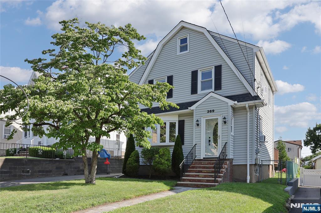 369 Sussex Road Wood-Ridge, NJ 07075 - Photo 1 of 36 Gallery Image 1