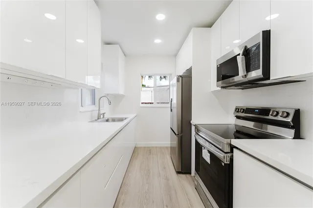 $3,600 | 1020 Southwest 74th Avenue, Unit 1020, Miami, FL 33144