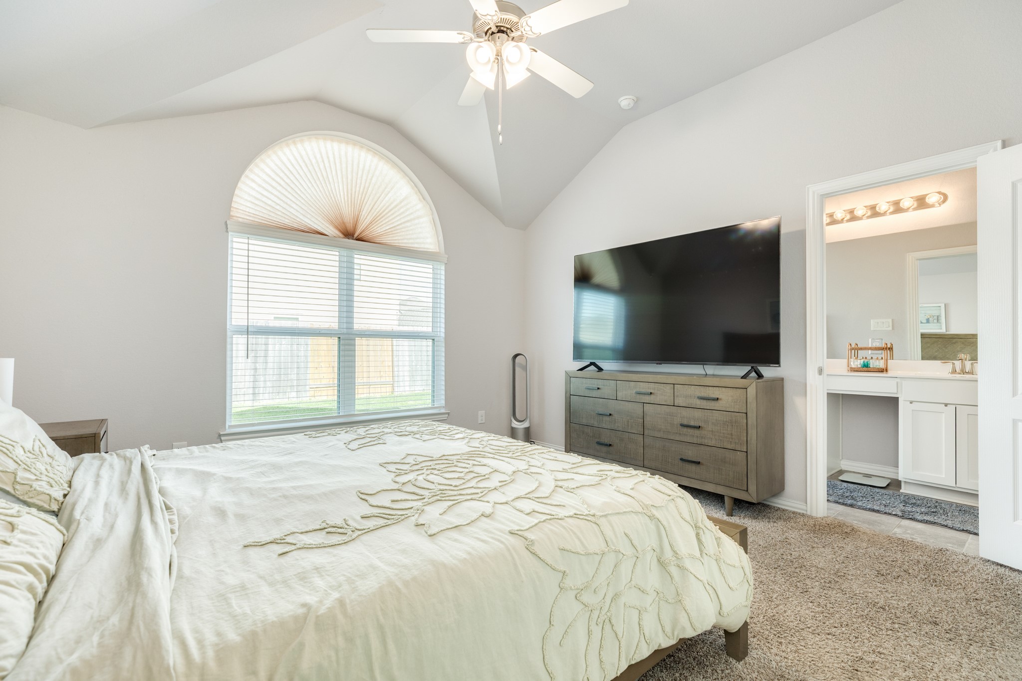 108 Cullen Street Angleton, TX 77515 - Photo 15 of 25