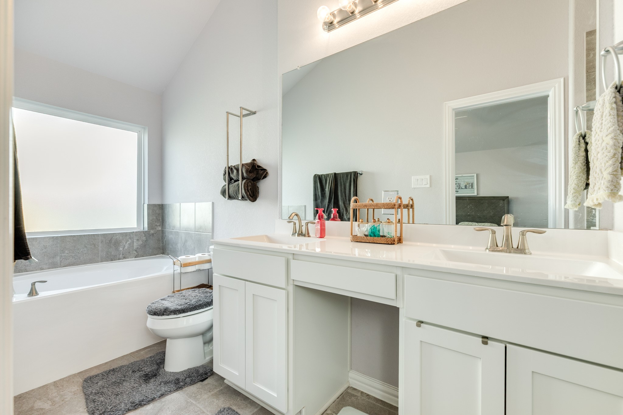 108 Cullen Street Angleton, TX 77515 - Photo 16 of 25