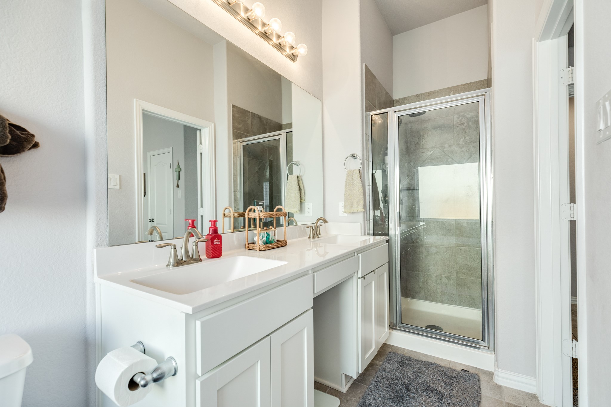 108 Cullen Street Angleton, TX 77515 - Photo 17 of 25