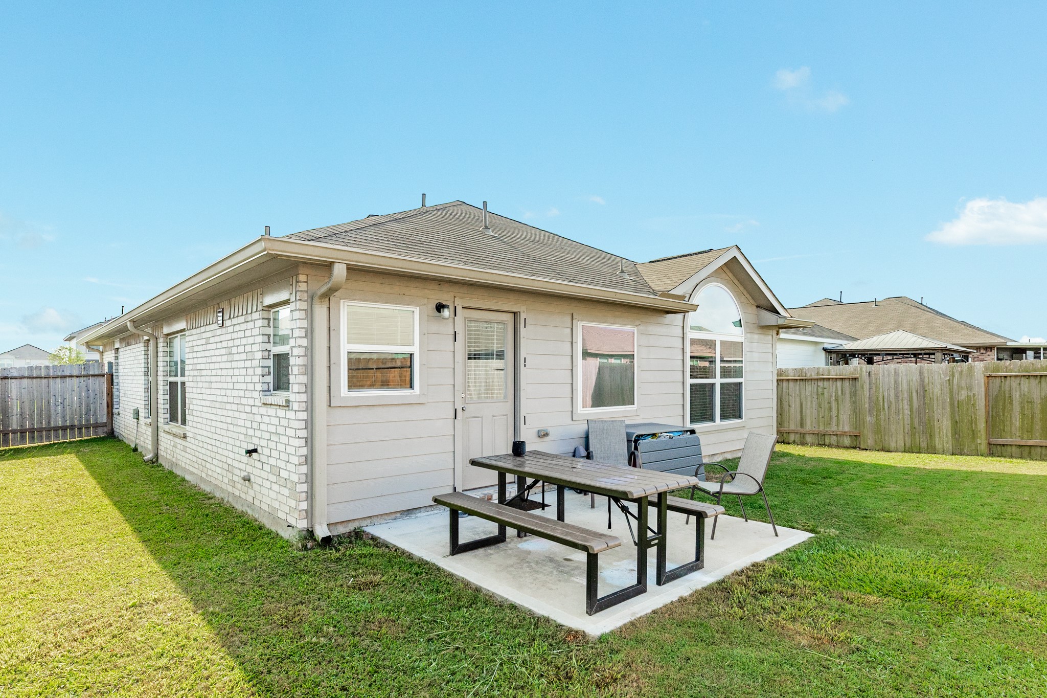 108 Cullen Street Angleton, TX 77515 - Photo 22 of 25