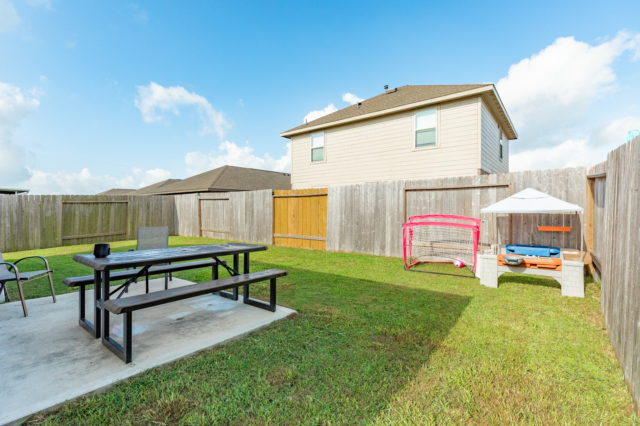 108 Cullen Street Angleton, TX 77515 - Photo 23 of 25