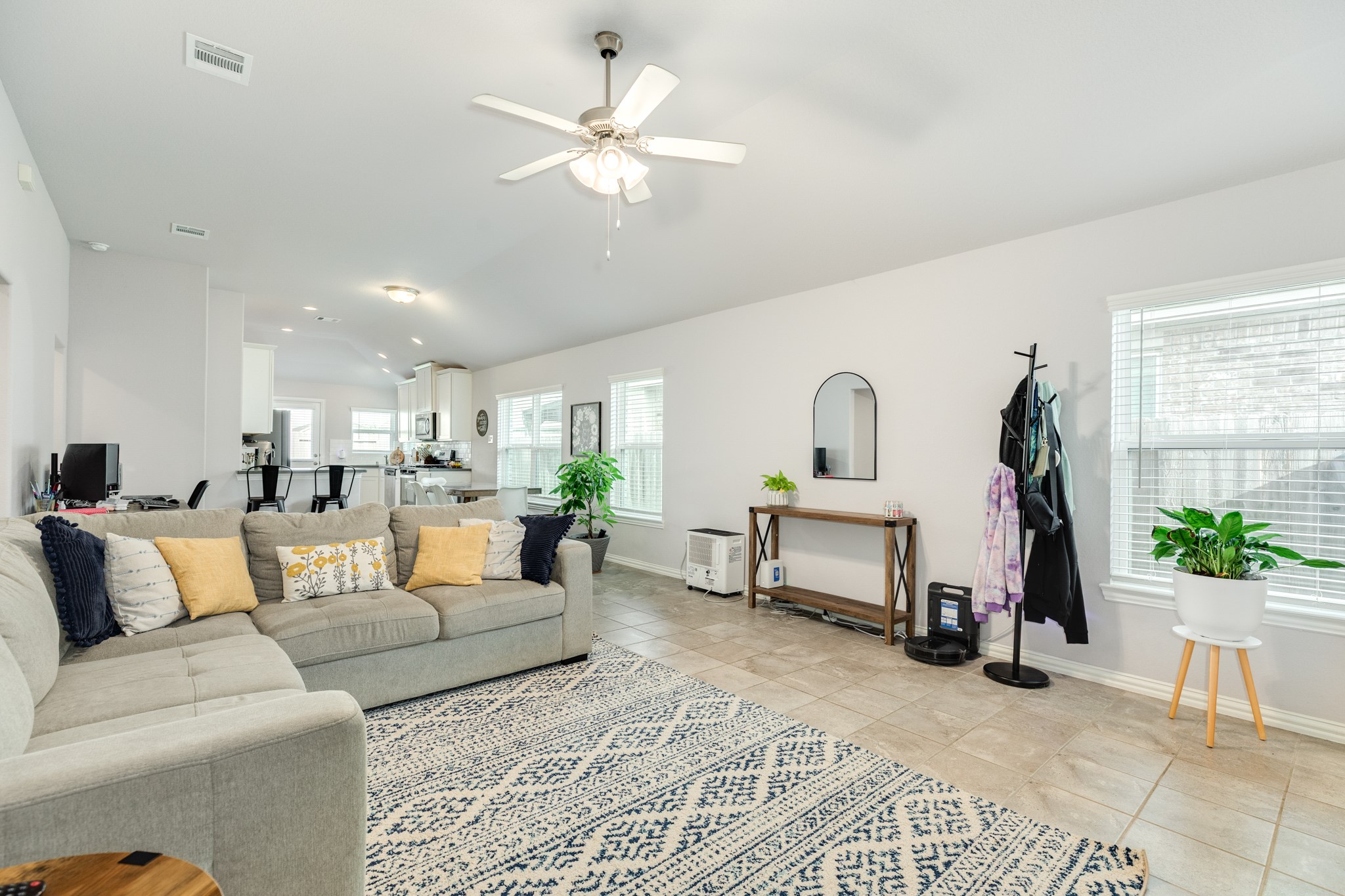 108 Cullen Street Angleton, TX 77515 - Photo 7 of 25