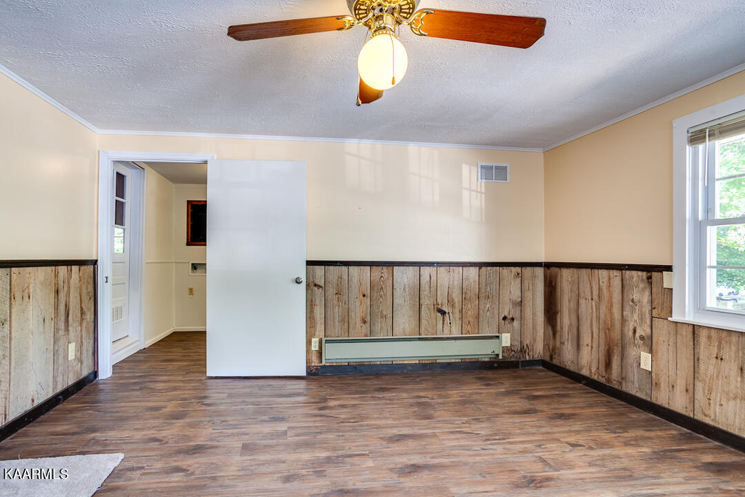 7846 Morris Road Knoxville, TN 37938 - Photo 23 of 32 021220823-2-7848MorrisRdKnoxvilleTN-SCRE