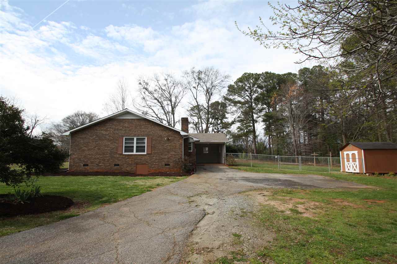 54 North Howard Street Inman, SC 29349 - Photo 18 of 20