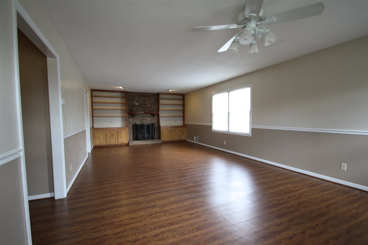 54 North Howard Street Inman, SC 29349 - Photo 5 of 20