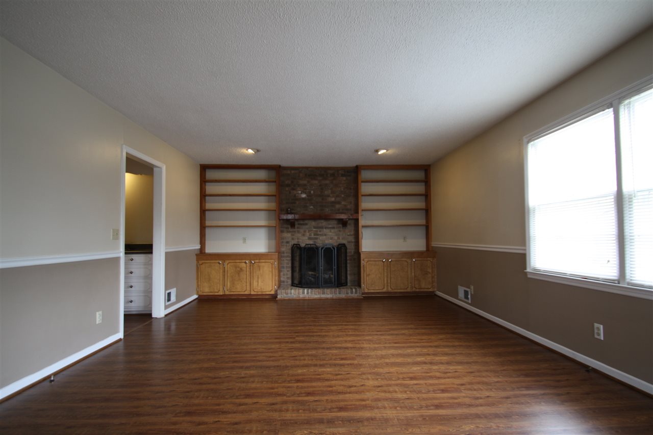 54 North Howard Street Inman, SC 29349 - Photo 7 of 20