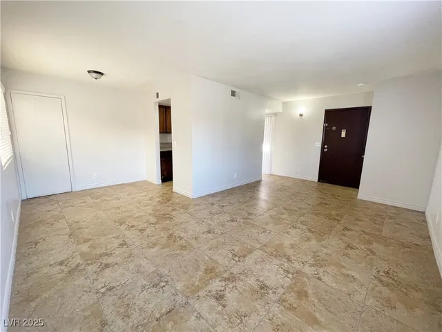 $1,060 | 5447 Retablo Avenue, Unit 4, Las Vegas, NV 89103