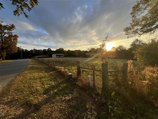 $325,000 | Undisclosed Address, Chatham, LA 71226