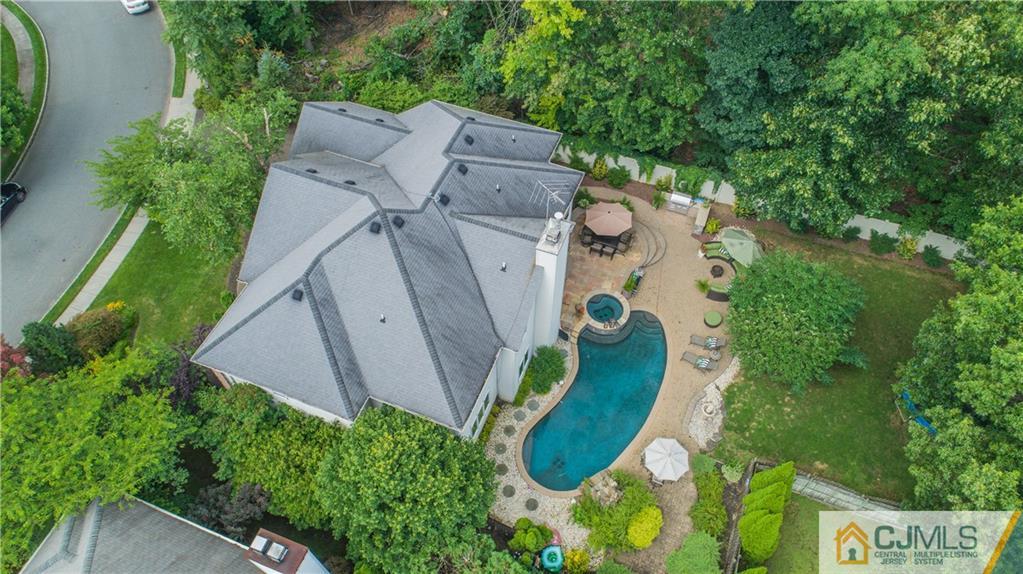 16 Ron's Edge Road Springfield, NJ 07081 - Photo 25 of 25 an aerial view of a house