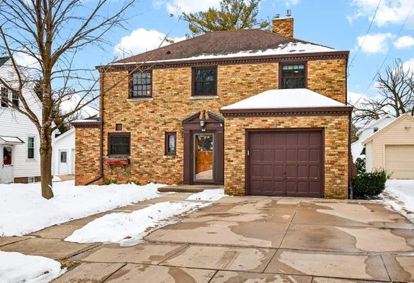 $349,900 | 507 East Roosevelt Street, Appleton, WI 54911