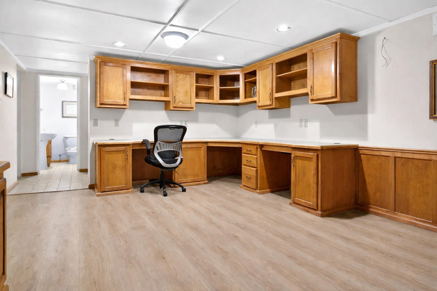 507 East Roosevelt Street Appleton, WI 54911 - Photo 33 of 47