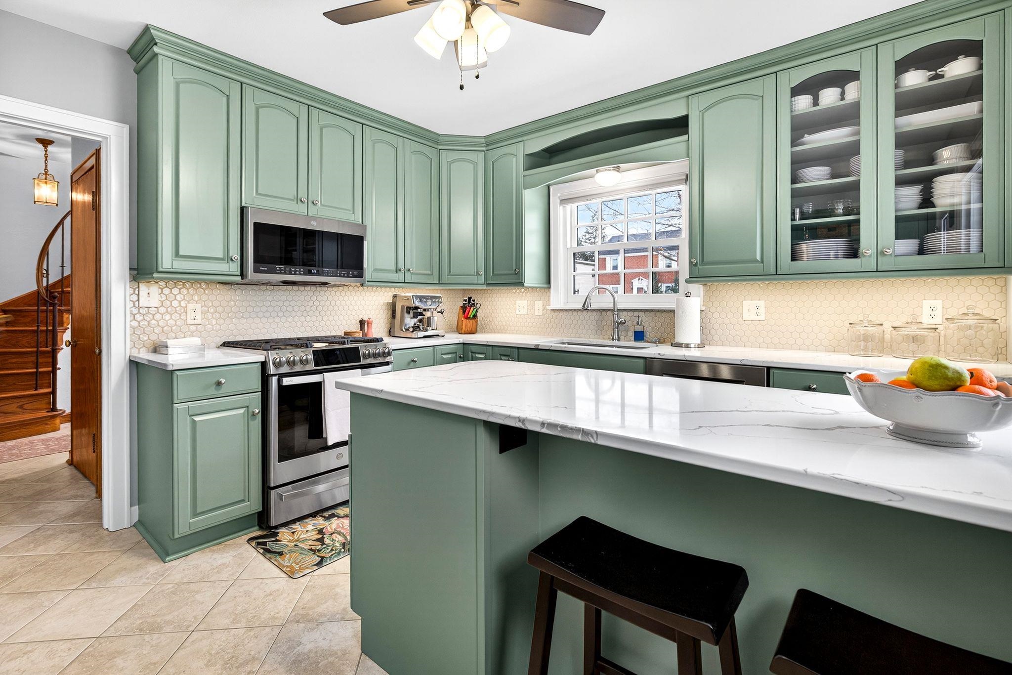 507 East Roosevelt Street Appleton, WI 54911 - Photo 6 of 47