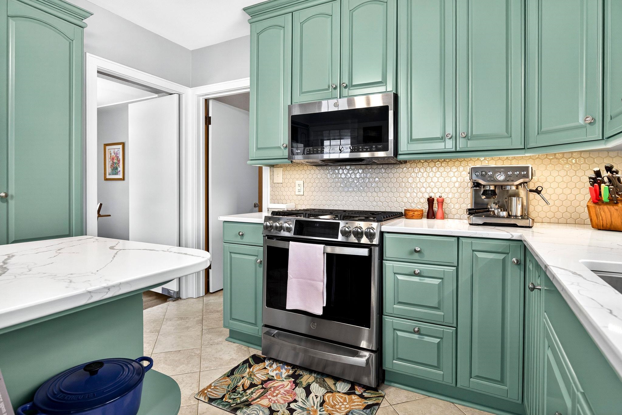 507 East Roosevelt Street Appleton, WI 54911 - Photo 7 of 47