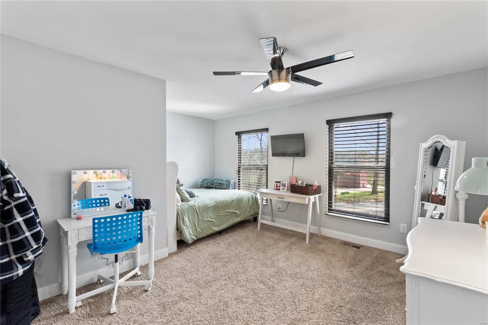 5594 Milburn Road St. Louis, MO 63129 - Photo 20 of 38 Gallery Image 20