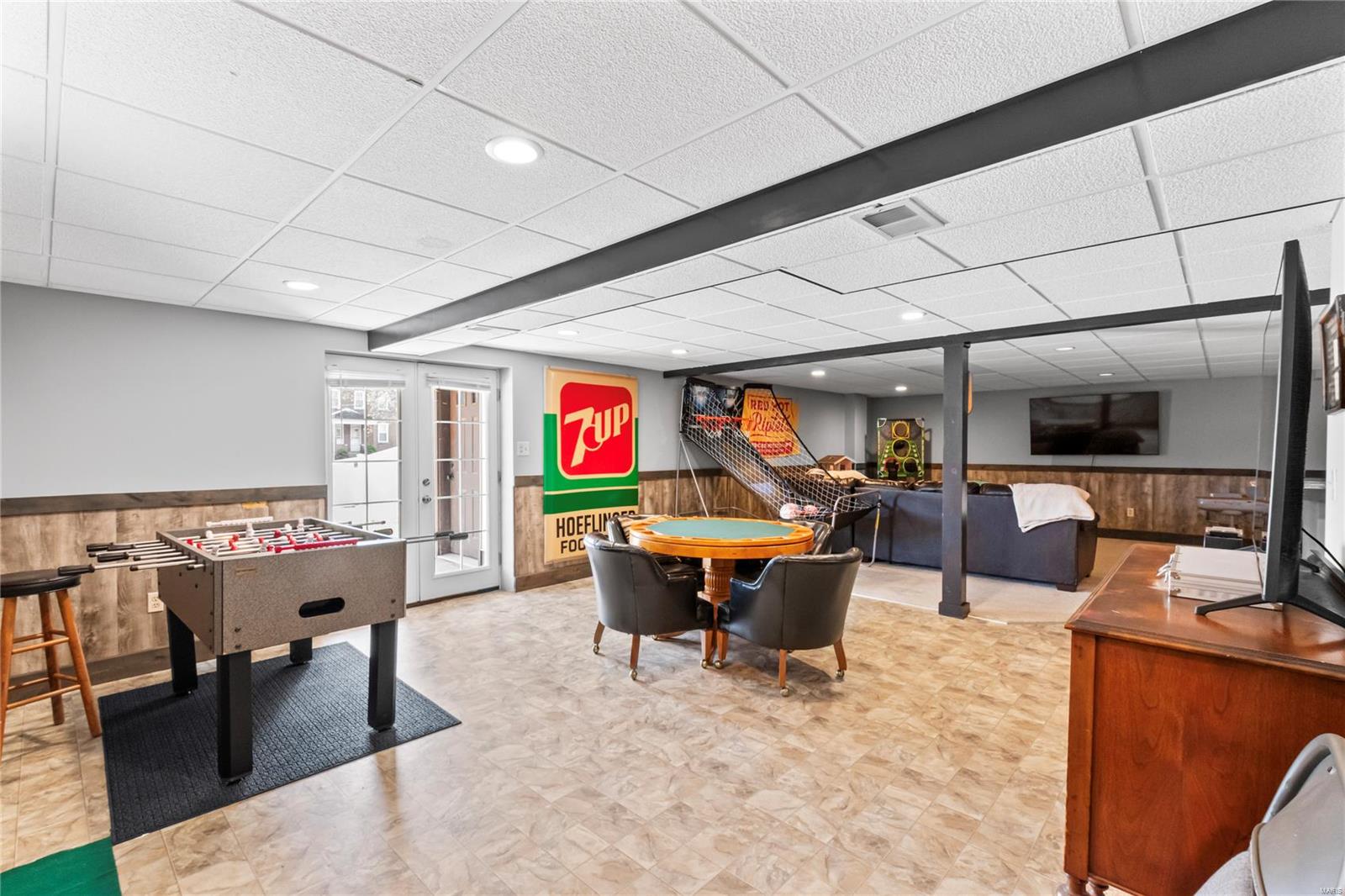 5594 Milburn Road St. Louis, MO 63129 - Photo 24 of 38 Gallery Image 24