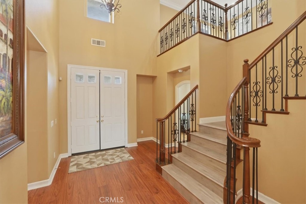 16795 Eagle Peak Road Riverside, CA 92504 - Photo 32 of 74 Foyer