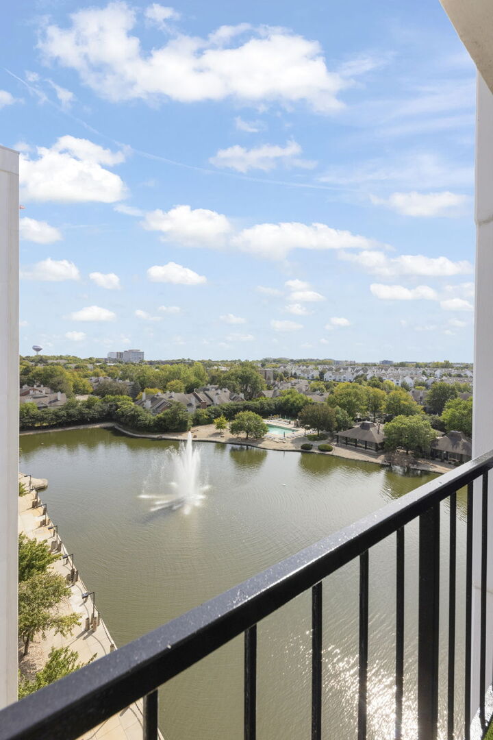 2005 South Finley Road, Unit 901 Lombard, IL 60148 - Photo 13 of 24 Gallery Image 13