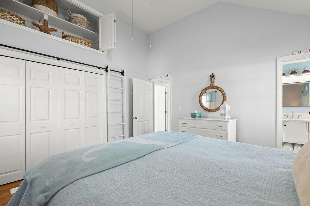 60 Lexington Drive Hyannis, MA 02601 - Photo 16 of 34 IMG_3329