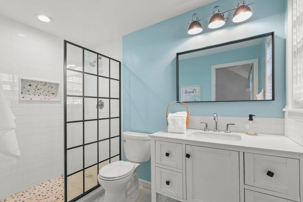 60 Lexington Drive Hyannis, MA 02601 - Photo 18 of 34 IMG_3339