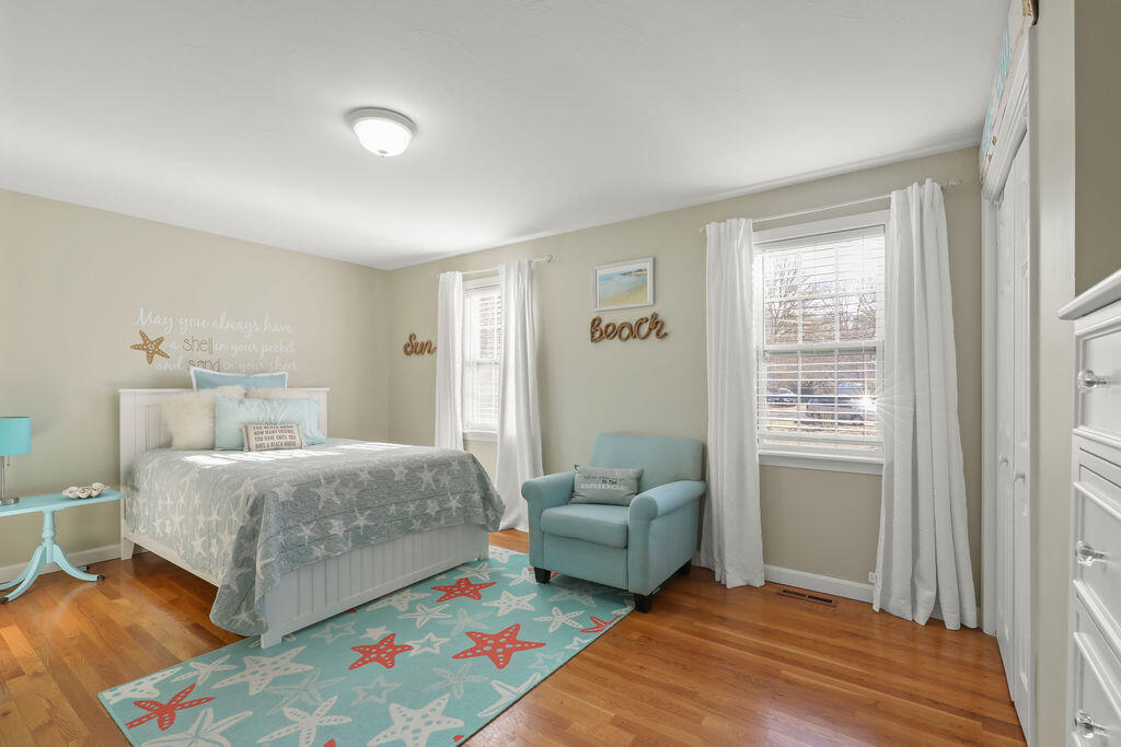 60 Lexington Drive Hyannis, MA 02601 - Photo 20 of 34 IMG_3354