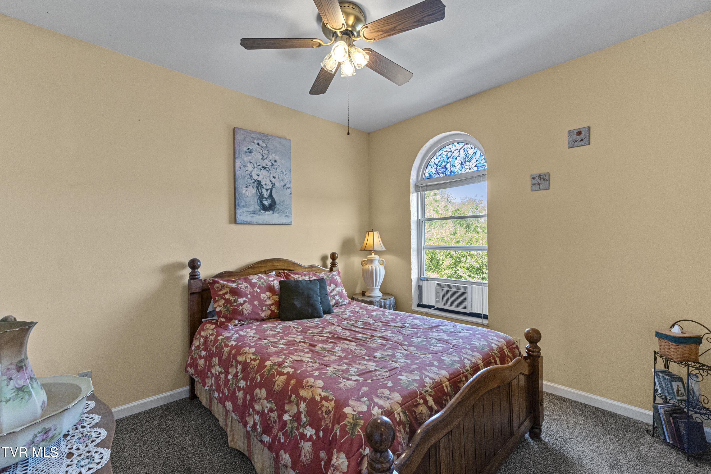 1005 Jackson Hollow Road Mosheim, TN 37818 - Photo 33 of 96 32