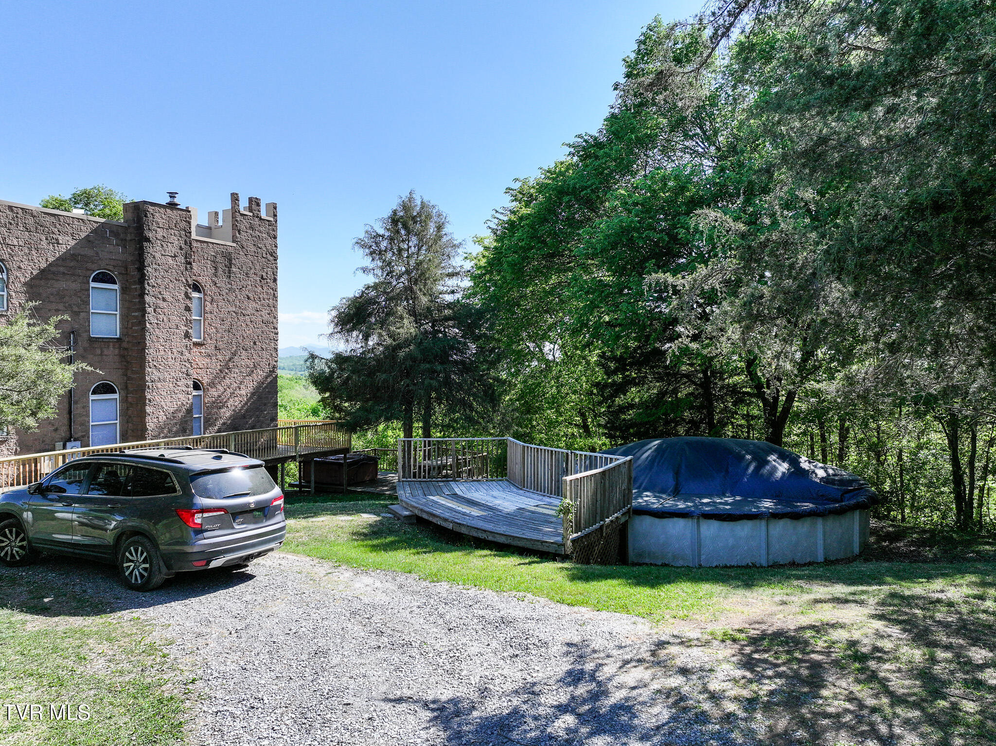 1005 Jackson Hollow Road Mosheim, TN 37818 - Photo 85 of 96 DJI_20260416151646_0715_D-Edit