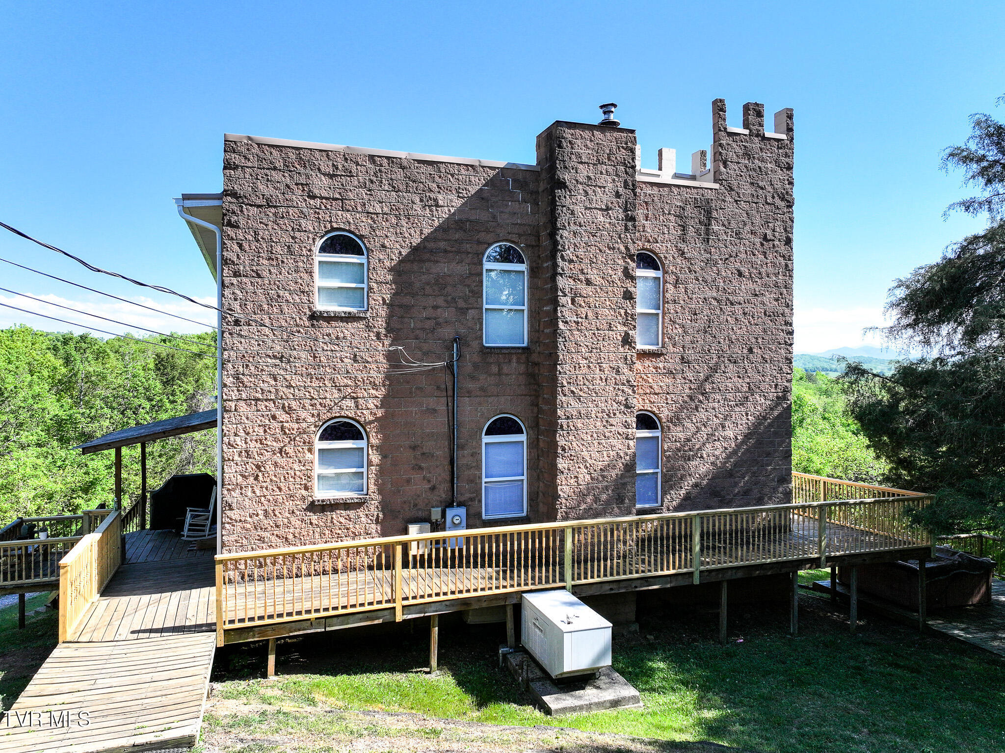 1005 Jackson Hollow Road Mosheim, TN 37818 - Photo 86 of 96 DJI_20260416151701_0716_D