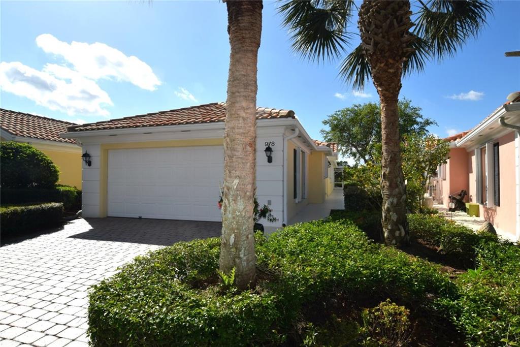 978 Southwest Balmoral Trace Stuart, FL 34997 - Photo 1 of 32 Gallery Image 1