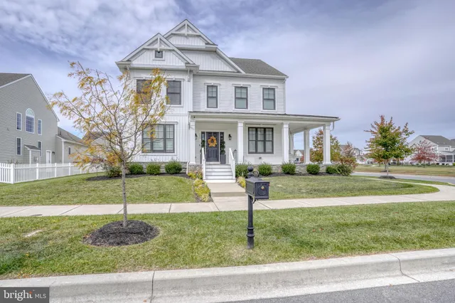 $799,000 | 795 Idlewyld Drive, Middletown, DE 19709