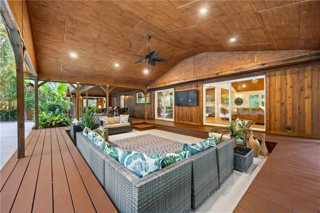 $895,000 | 4381 King Valley Drive Southeast, Smyrna, GA 30082