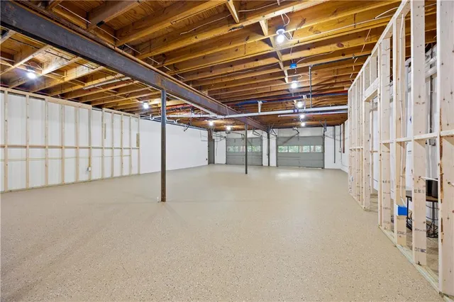 $895,000 | 4381 King Valley Drive Southeast, Smyrna, GA 30082