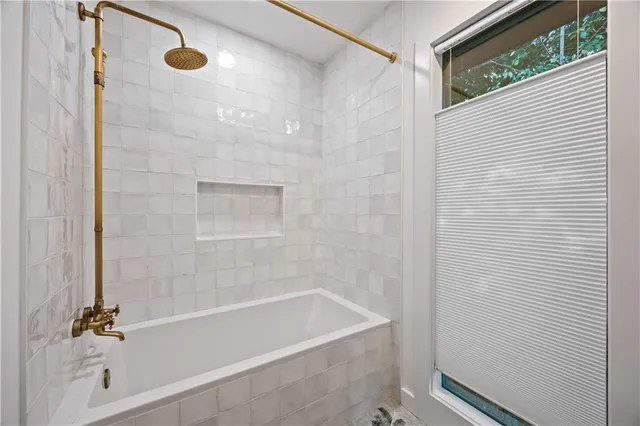 $895,000 | 4381 King Valley Drive Southeast, Smyrna, GA 30082