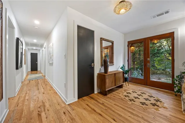 $895,000 | 4381 King Valley Drive Southeast, Smyrna, GA 30082