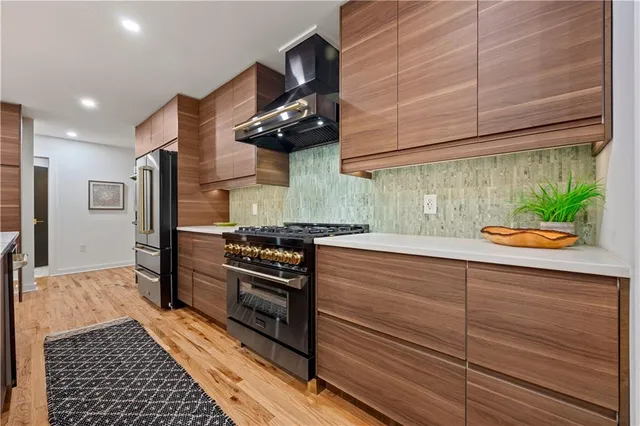 $895,000 | 4381 King Valley Drive Southeast, Smyrna, GA 30082