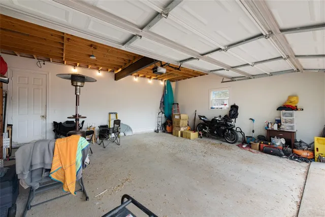 $389,999 | 220 Creedmore Drive, Liberty Hill, TX 78642