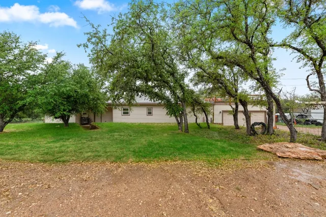 $389,999 | 220 Creedmore Drive, Liberty Hill, TX 78642