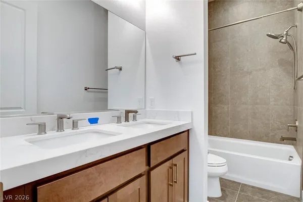 $3,400 | 670 Grey Saker Street, Las Vegas, NV 89138